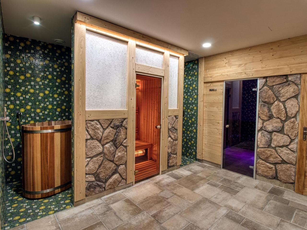 Hotel Familia Stará ľubovňa Exterior foto